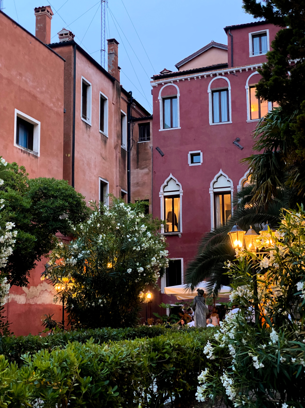 restaurant: Adriatica at Il Palazzo Experimental